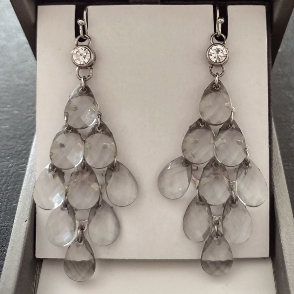 Lovely Silver toned and grey chandelier earrings.